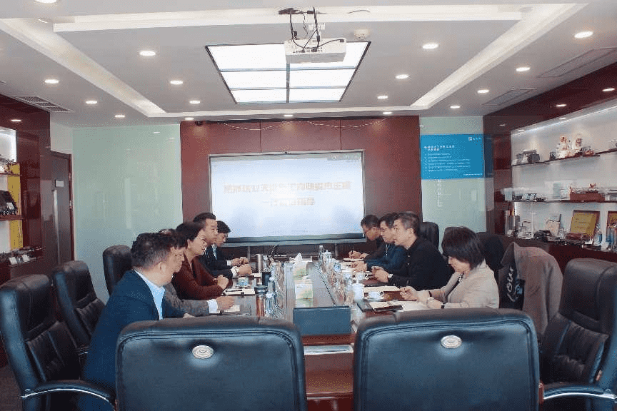 天津市工商联主席、总商会会长娄杰一行来访新百胜集团