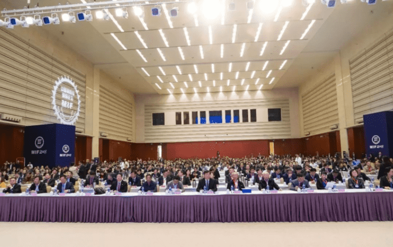 与&ldquo;爱&rdquo;相伴，，，，感恩前行